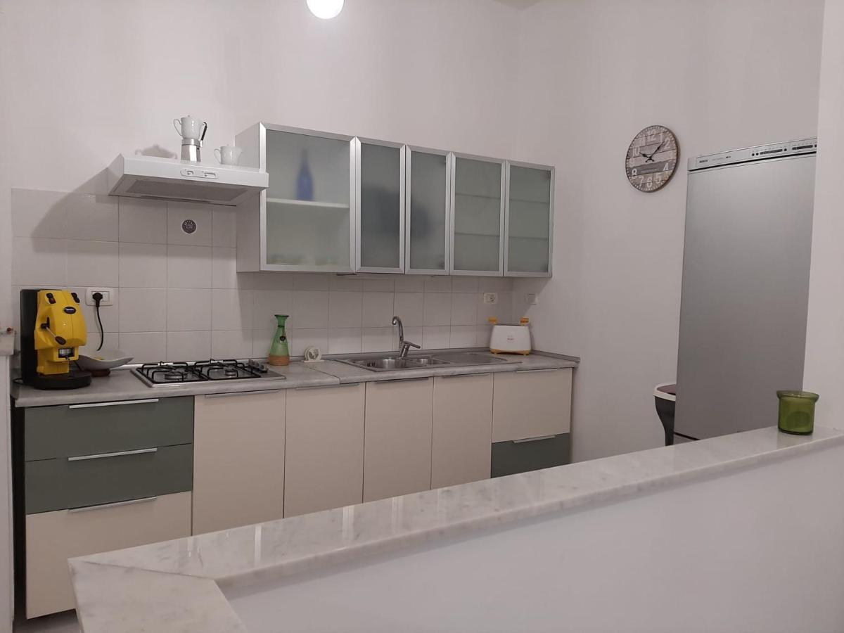 Nello'S Home Наполи Екстериор снимка